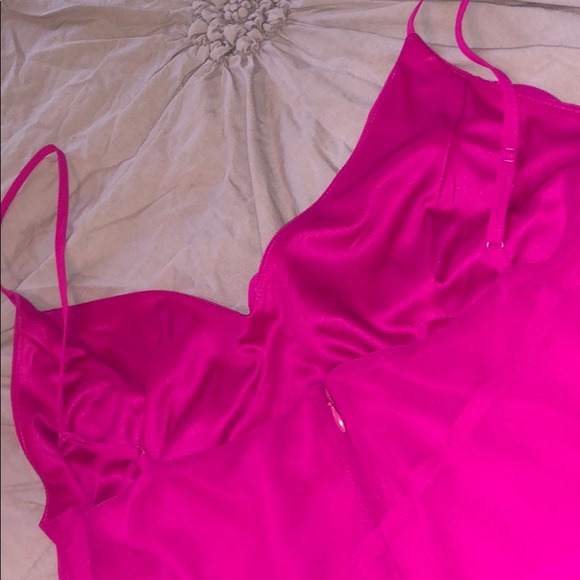 Asymmetrical Tiered Ruffle Shift Dress - Picture 3 of 7